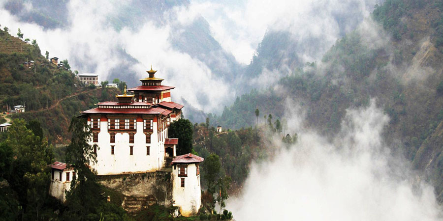 Lhuentshe Dzong Eastern Bhutan 